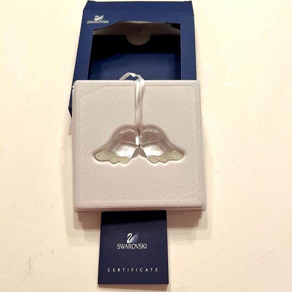 SWAROVSKI Angel Wings Crystal Ornament 0944874 - Picture 3 of 9